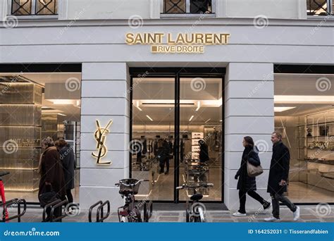 yves saint laurent showroom paris|who makes ysl paris.